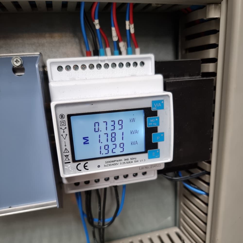 Industrial IoT — Smart Factory image 3